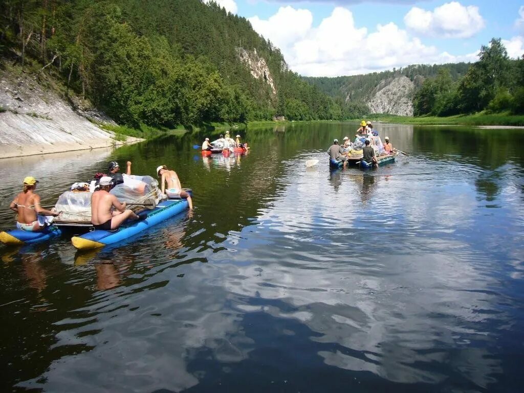 Где в белорецке можно. Арский камень база отдыха Белорецк. Арский камень сплав река белая. Белорецкий район турбаза Арский камень. Арский камень река.