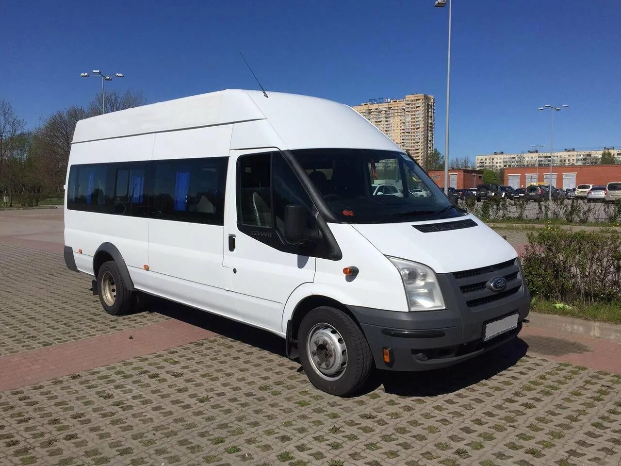 Номер к444хв. Форд транзит новосибирск. Lcv автомобили. Ford transit 6. Ford transit 2016 пассажирский.