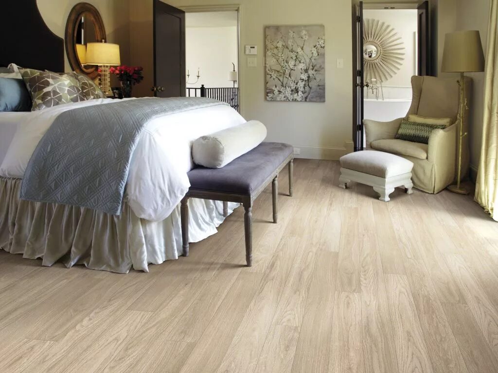 Паркетная доска дуб эспрессо. Ламинат грецкий орех в интерьере. Итальянская мебель oak. Деревянный пол в интерьере. Инженерная доска royal parket.