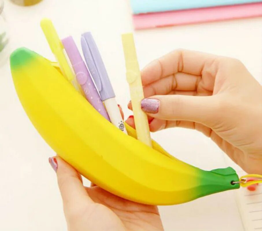 банан щеточка силиконовая. силикон банан для рыбалки. силиконовые пеналы в виде еды. силиконовая форма банан. грызунок банан.