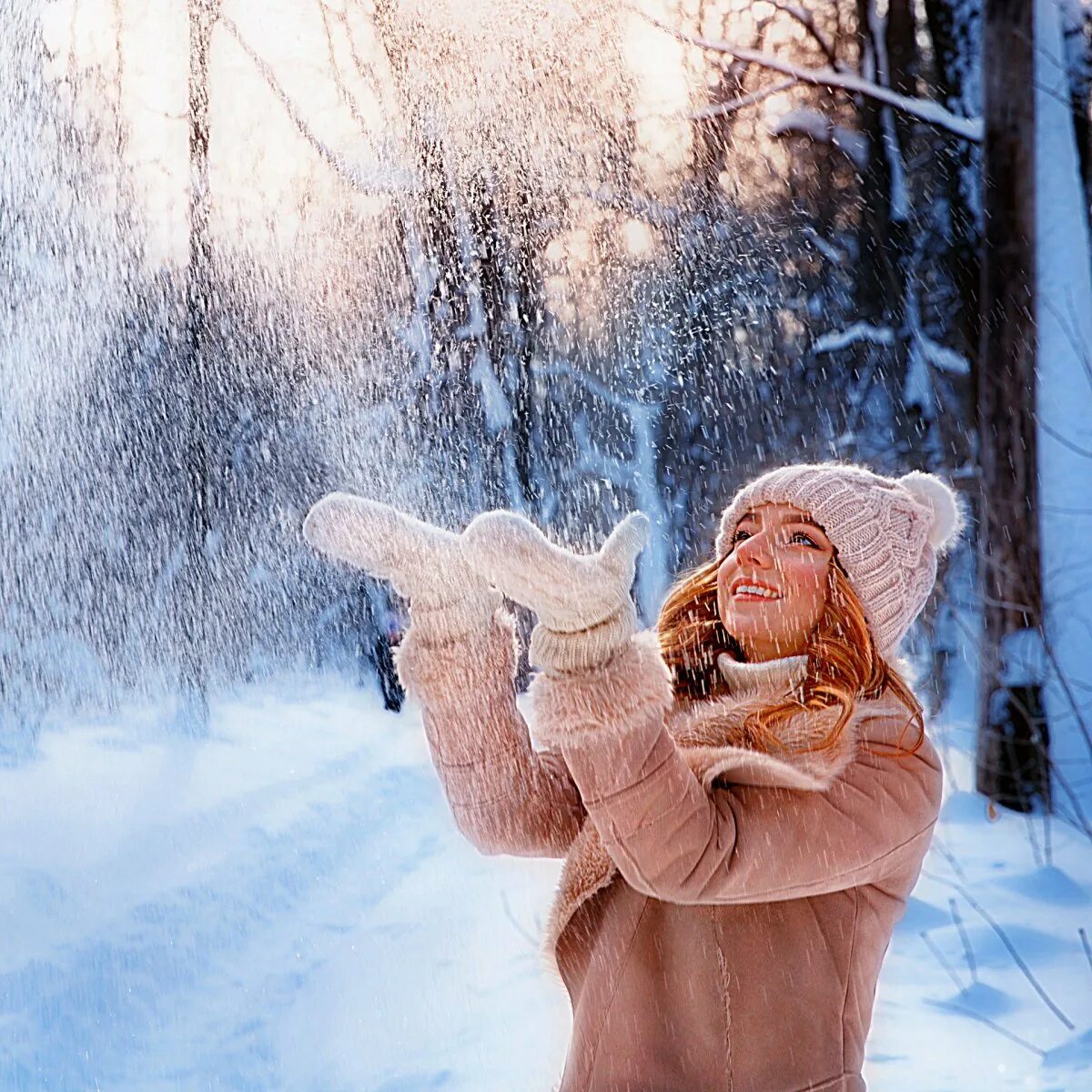 Зимняя прогулка. Зимняя фотосессия. Прогулка зимой. Прогулка в зимнем лесу.