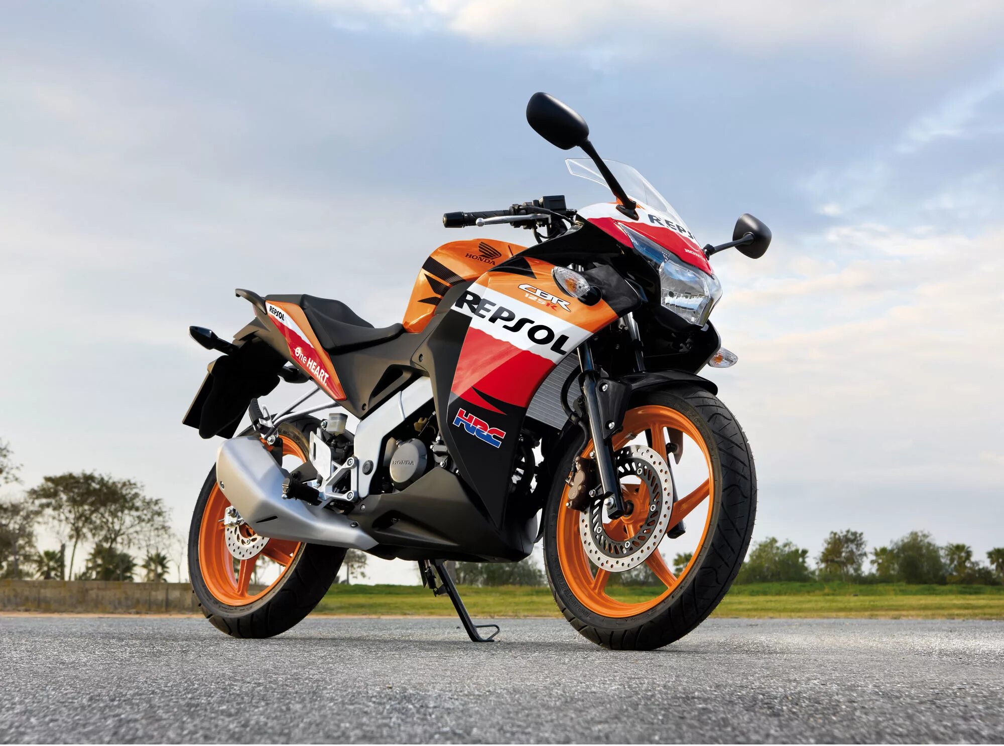 Honda cbr125r. Honda CBR 125. Мотоцикл Honda CBR 125. Honda CBR 125r 2017. Honda r мотоцикл