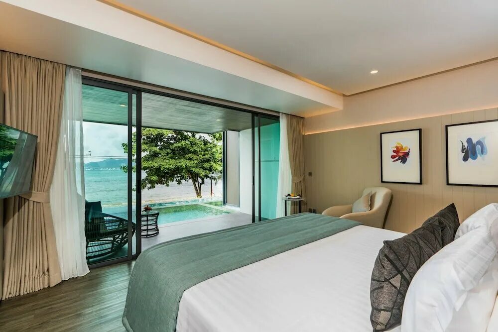 5* отели phuket. пхукет отели 1 линия 5 звезд. Chic condominium karon phuket. пхукет отели 1 линия 5 звезд. отель movenpick resort spa.