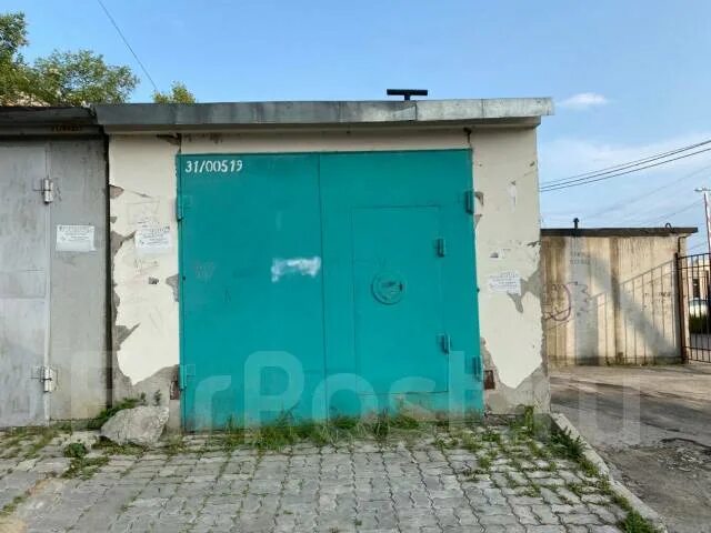 Гаражная 8 сыктывкар. Сдвоенный гараж. Гаражная 8. Гаражная 8 1. Street garage.