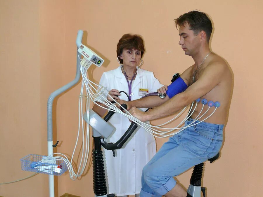 Реабилитация симферополь. Реабилитационное отделение больницы семашко. Отец александр симферополь. Христианский реабилитационный центр симферополь. Реабилитация симферополь.