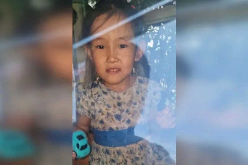 Найдена пятилетняя девочка. Костанай пропала девочка. Пропавшие в южно сахалинске. Девушка упала в канализацию. Пропала девочка южно сахалинск.