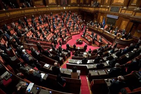 Объединенный партии в парламенте