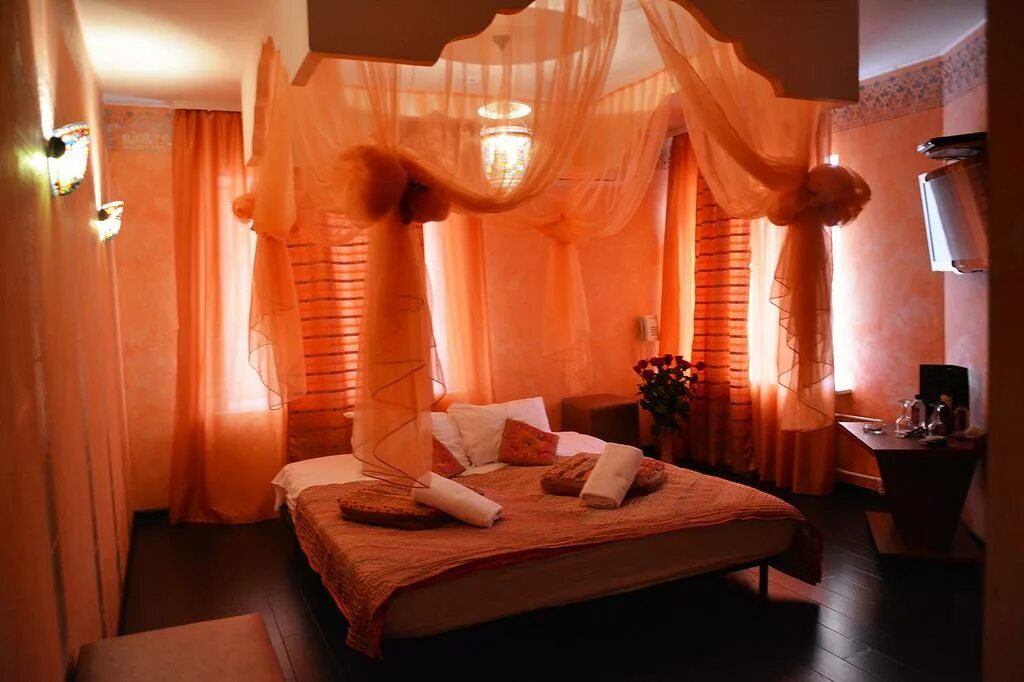 гостиница университетская в москве номера. зазеркалье 4 отель. отель на ленинском проспекте москва. снять гостиницу на несколько часов. снять гостиницу на несколько часов.