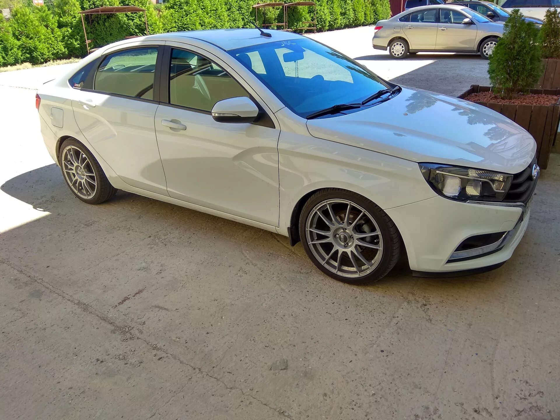 Лада 17 фото Снова про диски Lada Гранта, 1,6 л, 2013 года колёсные диски DRIVE2