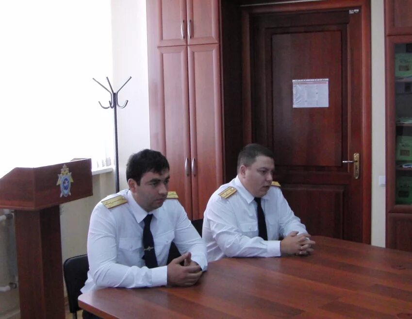 Магомед тагиров следователь. Следователь ск маранов валерий андреевич. Следователь тагиров. Насилие в отношении сотрудника полиции. Киллеры.