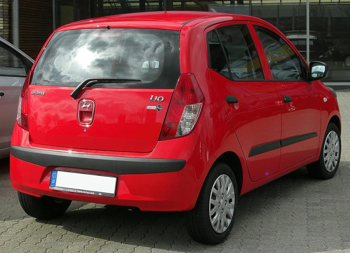 Hyundai i10 2010. Багажник хендай i10. Маленькие хендай i10. Hyundai i10 2021. Hyundai i10 2009.