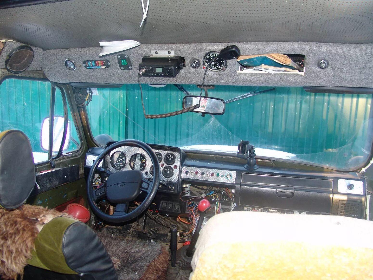 Уаз тюнинг салона своими руками фото Тюнинг УАЗ-452 Van conversion interior, Jeep, Camper