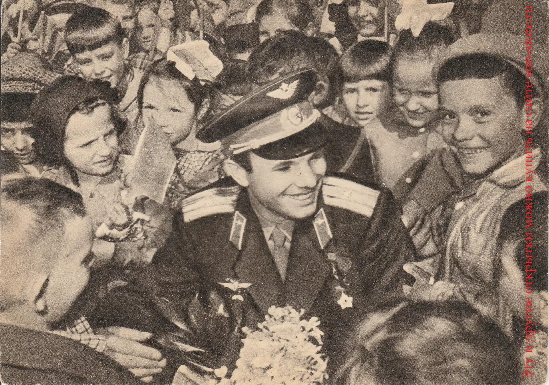 Гагарин во время войны. Гагарин 1963.