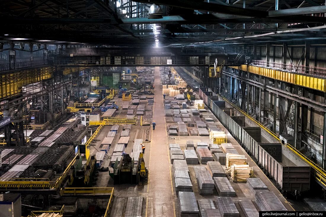 Металлургический комбинат уральская сталь. Северсталь металлургия. Завод северсталь череповец. Металлургический завод череповец. Северсталь череповецкий металлургический.