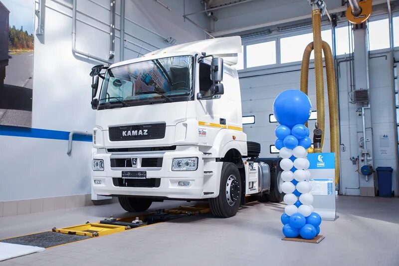 Якутский автоцентр камаз. Ооо камаз. Дилерский центр камаз. Техинком камаз. Саратовский автоцентр камаз.