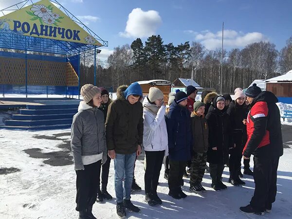 Родничок тавда. Лагерь Родничок Тавда. Пионерлагерь Тавда Родничок. Палатки лагерь Родничок Тавда. Тавда Свердловская область лагерь Родничок.