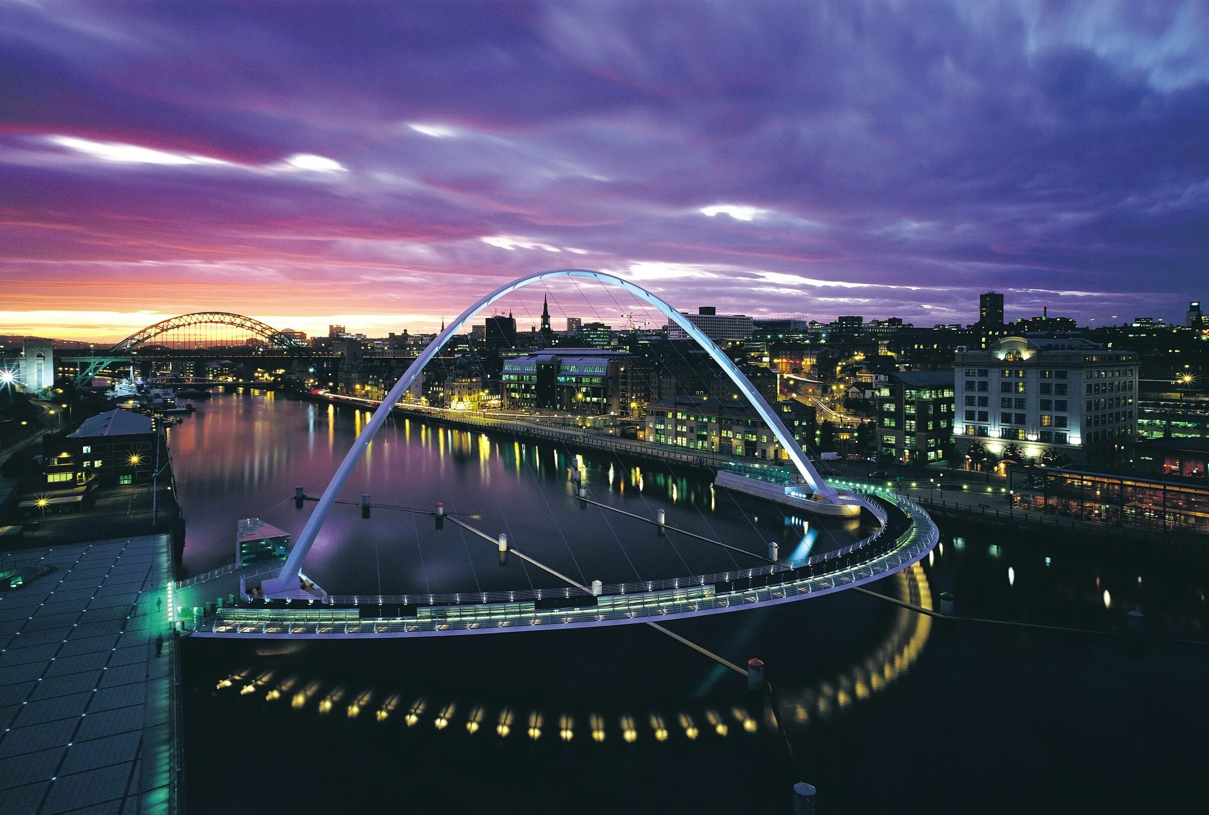 Bridge round