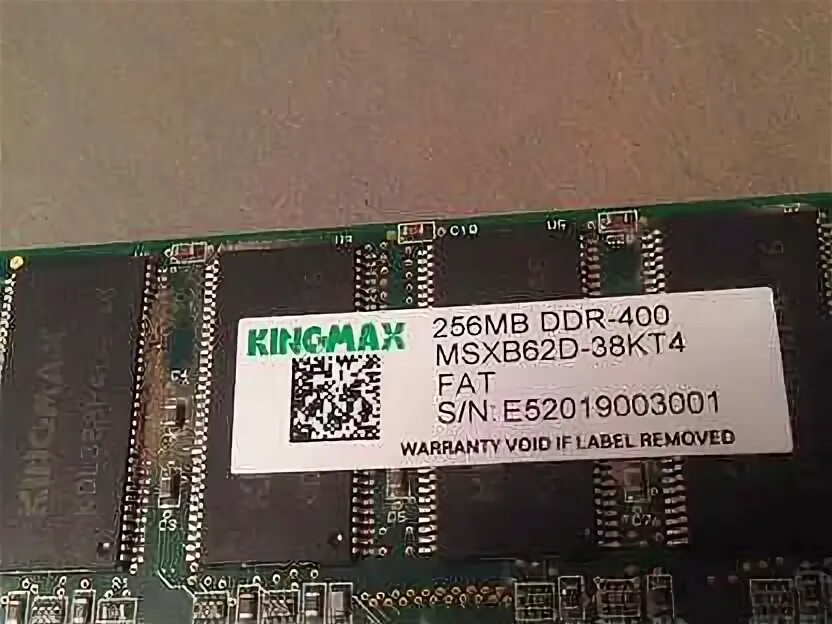Памятью объемом 256 мб. 256mb pc400 hynix. ддр 400 256 mb.