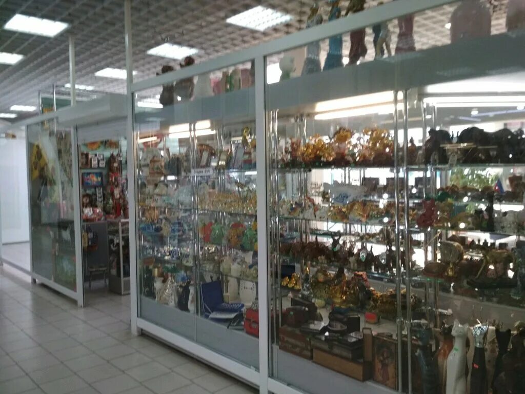 магазин подарков ульяновск. рябикова 70 ульяновск. магазин на гончарова в ульяновске. ульяновские сувениры. симбирский сувенир, ульяновск.