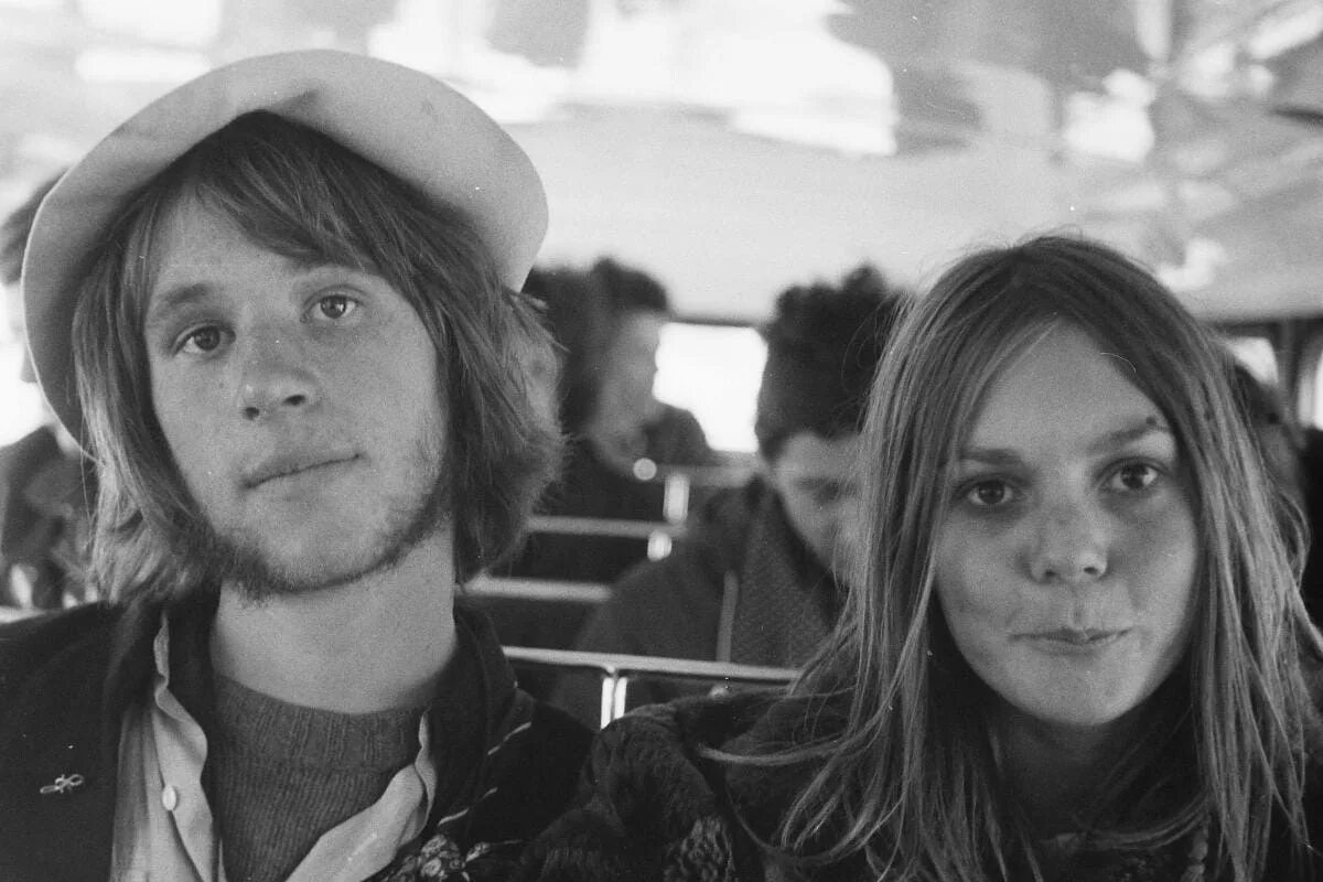 Луис дэвисон виктор. Енох дом странных детей мисс. Нил дэвисон. Луис дэвисон. Луис дэвисон в роли виктора.