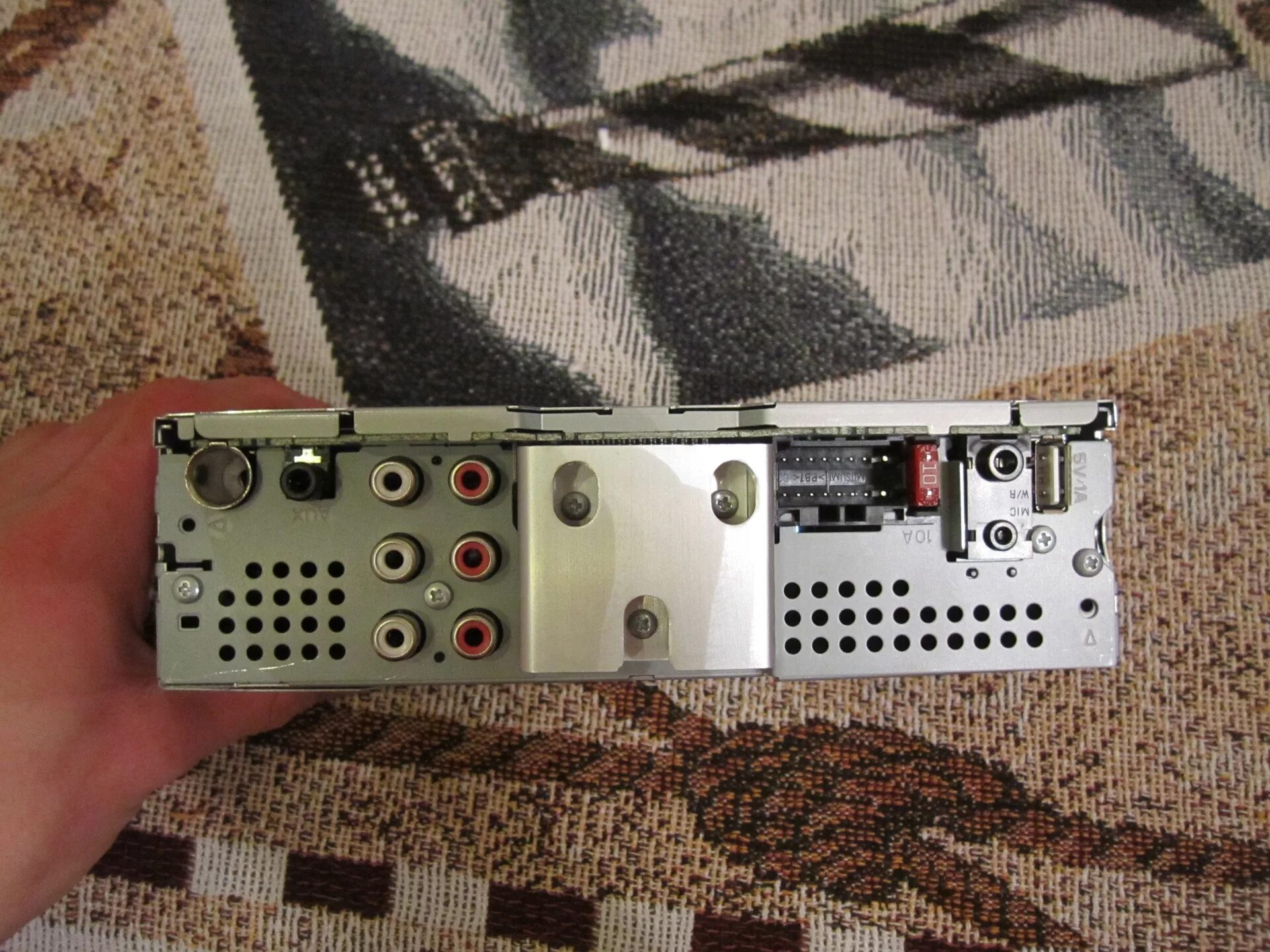Пионер 560. Pioneer mvh x560bt. mvh 560bt. разъем mvh x560bt. mvh x560bt встроенный усилитель.