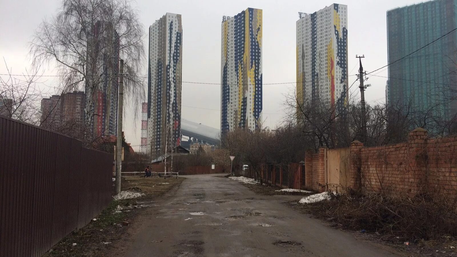 Чертаново панельки эстетика. Страшные спальные районы. 16 микрорайон чертаново. Котельники москва гетто. Гетто районы москвы.