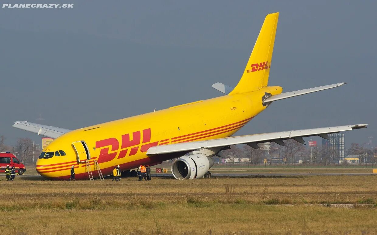 Аэробус а300. Airbus a300 DHL 2003. Airbus a300b4-203(f). Airbus a300 DHL emgaery. Helion dhl 6