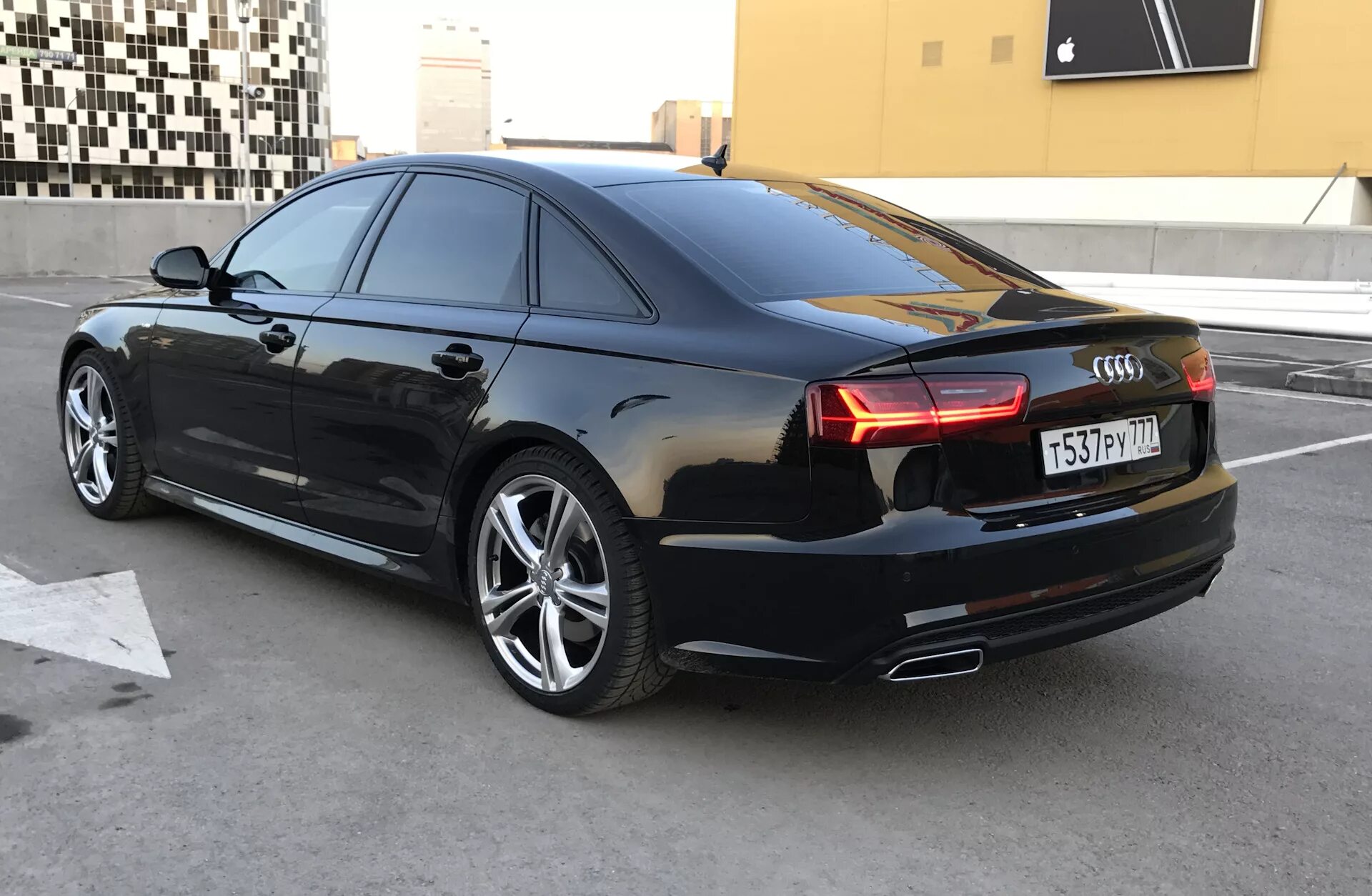 Купить а6 в россии. Audi a6 c7. Ауди а6 с6 Рестайлинг. Ауди а6 черная. Audi a6 IV (c7).