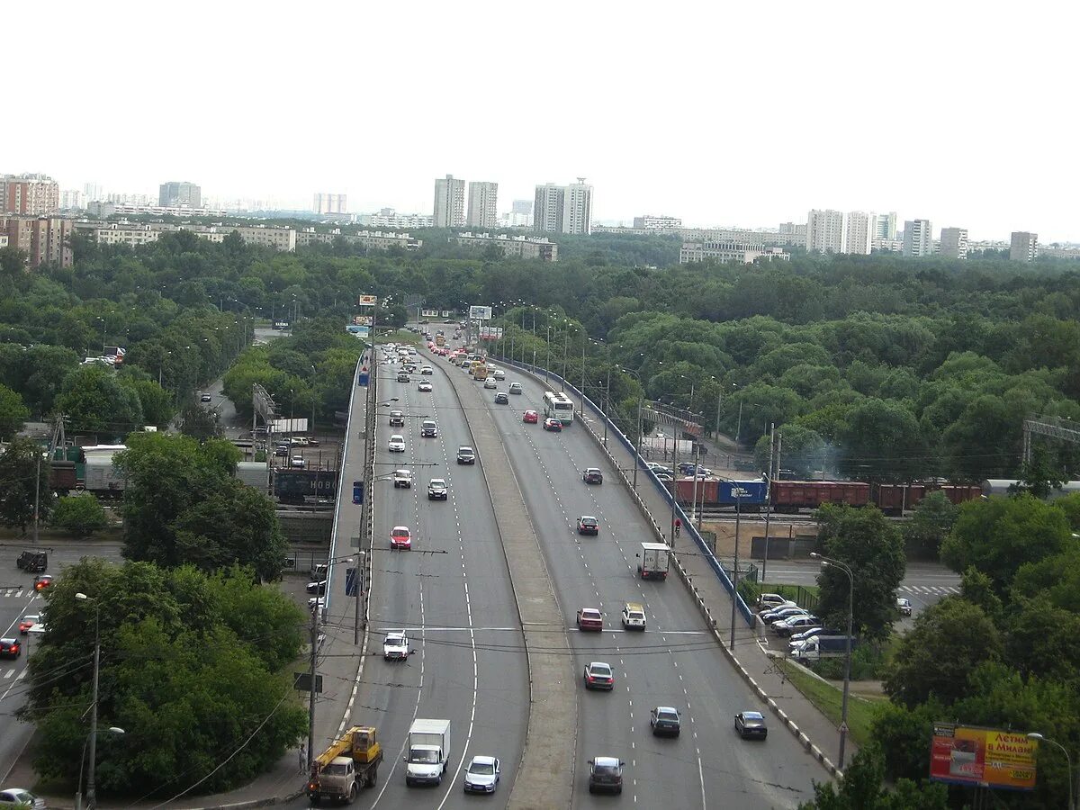 Выхино вешняки. Моска улица вешниковчкая. Парк радуга вешняки зимой. Новогиреевский путепровод. Новогиреево вешняковская.