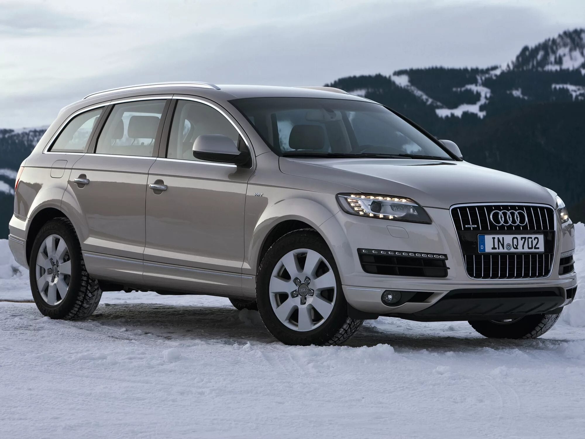 Ауди ку7 бу купить. Audi q7 2011. Ауди ку 7 кватро. Audi q7 2012. Q7 кватро аудио.