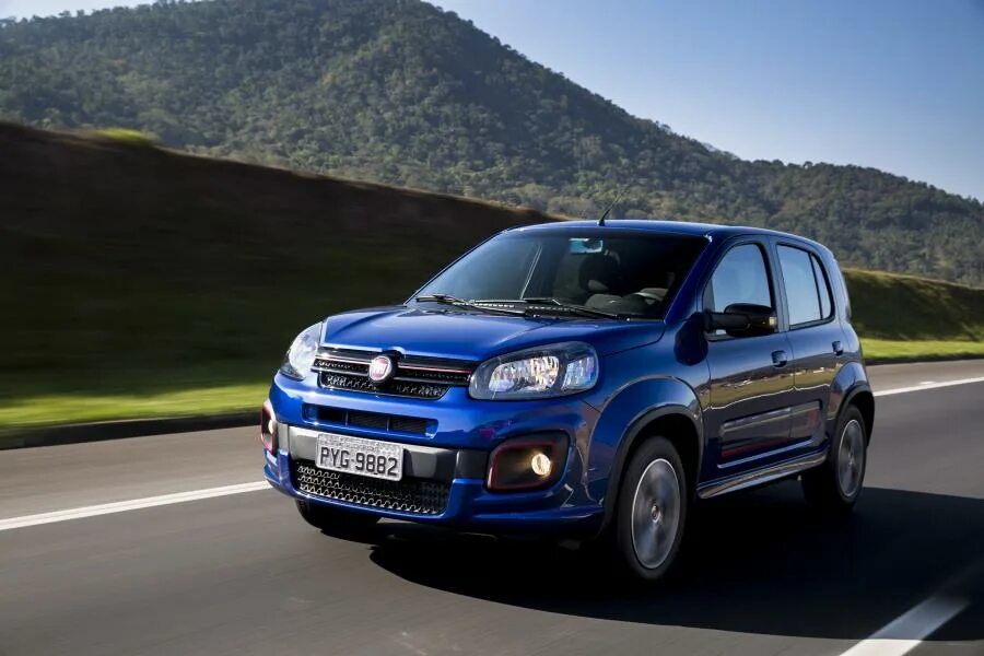 Fiat. Малолитражка фиат 500. Автомобильный ряд фиат. Фиат авто. Фиат фото.