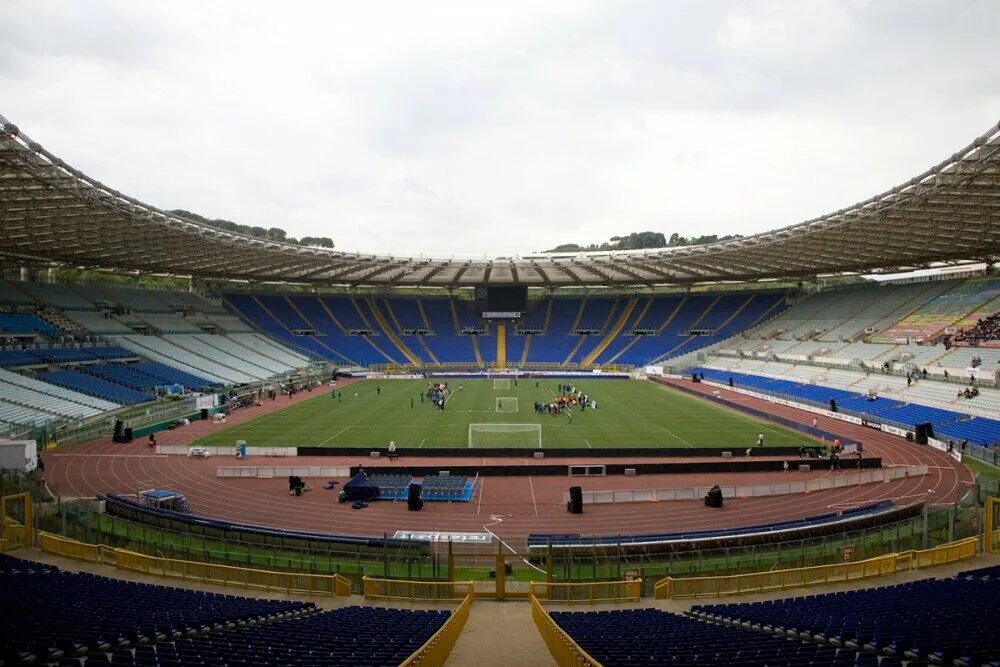 Какая вместимость стадиона. Stadio Olimpico стадион. Стадион "Олимпико" в Риме, Италия. Лацио Рим Олимпийский стадион. Олимпийский стадион в Риме (Stadio Olimpico Rome).