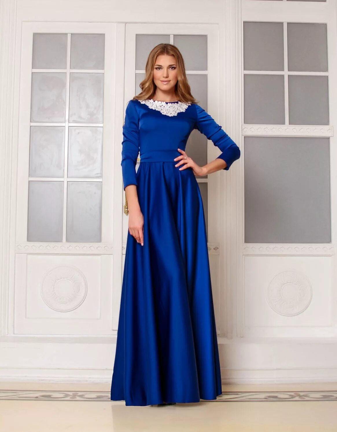 Длинный синий. Синее праздничное платье. Платье синие нарядное. Нарядное синее платье в пол. Платье синее нарядное вечернее.