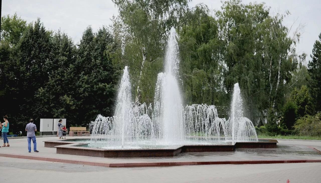 днс железногорск. ленина 83 железногорск курская область. администрация железногорска курской области. магазин днс железногорск ул ленина 92. классика железногорск курская область.