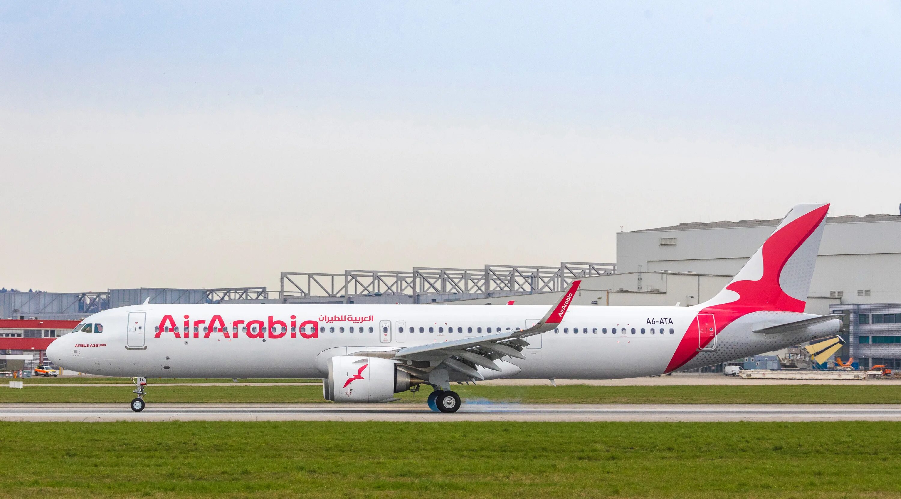 Айр арабиан. АИР Арабия авиакомпании. А320 Эйр Арабия. Аэробус а320 Air Arabia. G9956 Air Arabia.