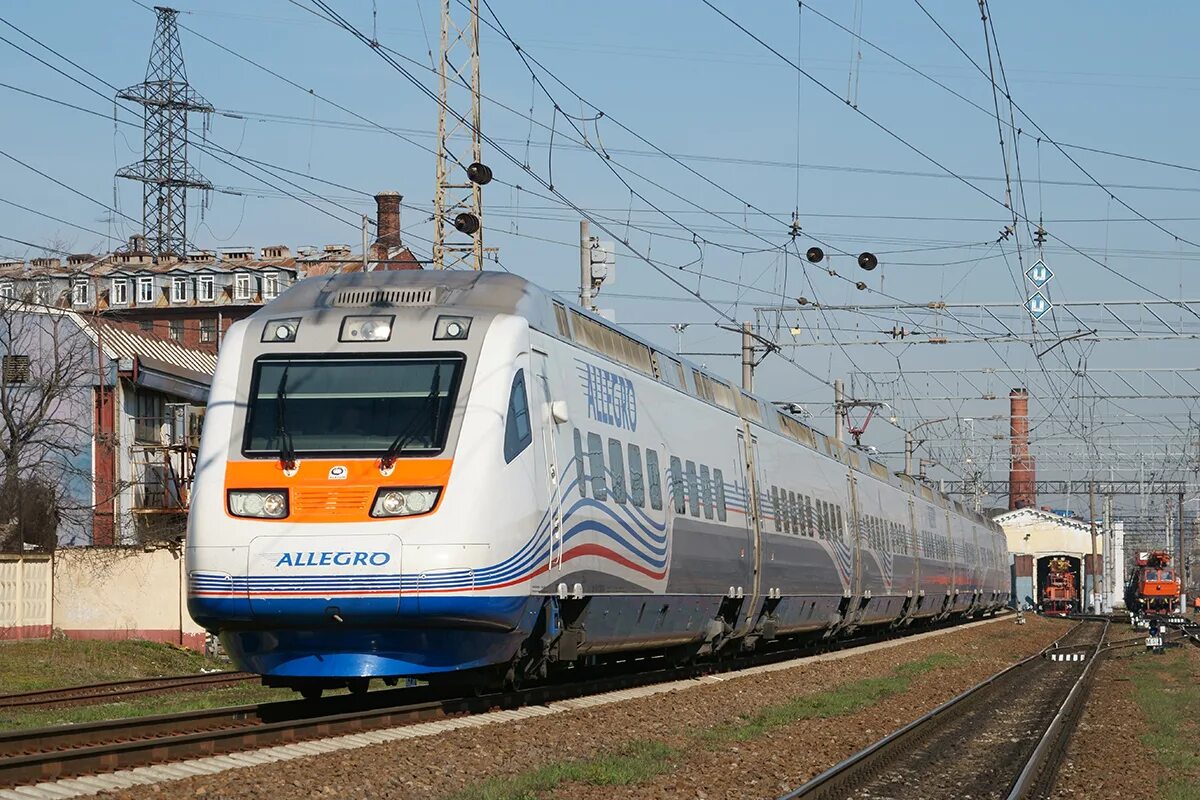 Аллегро телефоны. Аллегро город. Фирменный поезд в финляндию. Ржд аллегро. Поезд аллегро в финляндии.