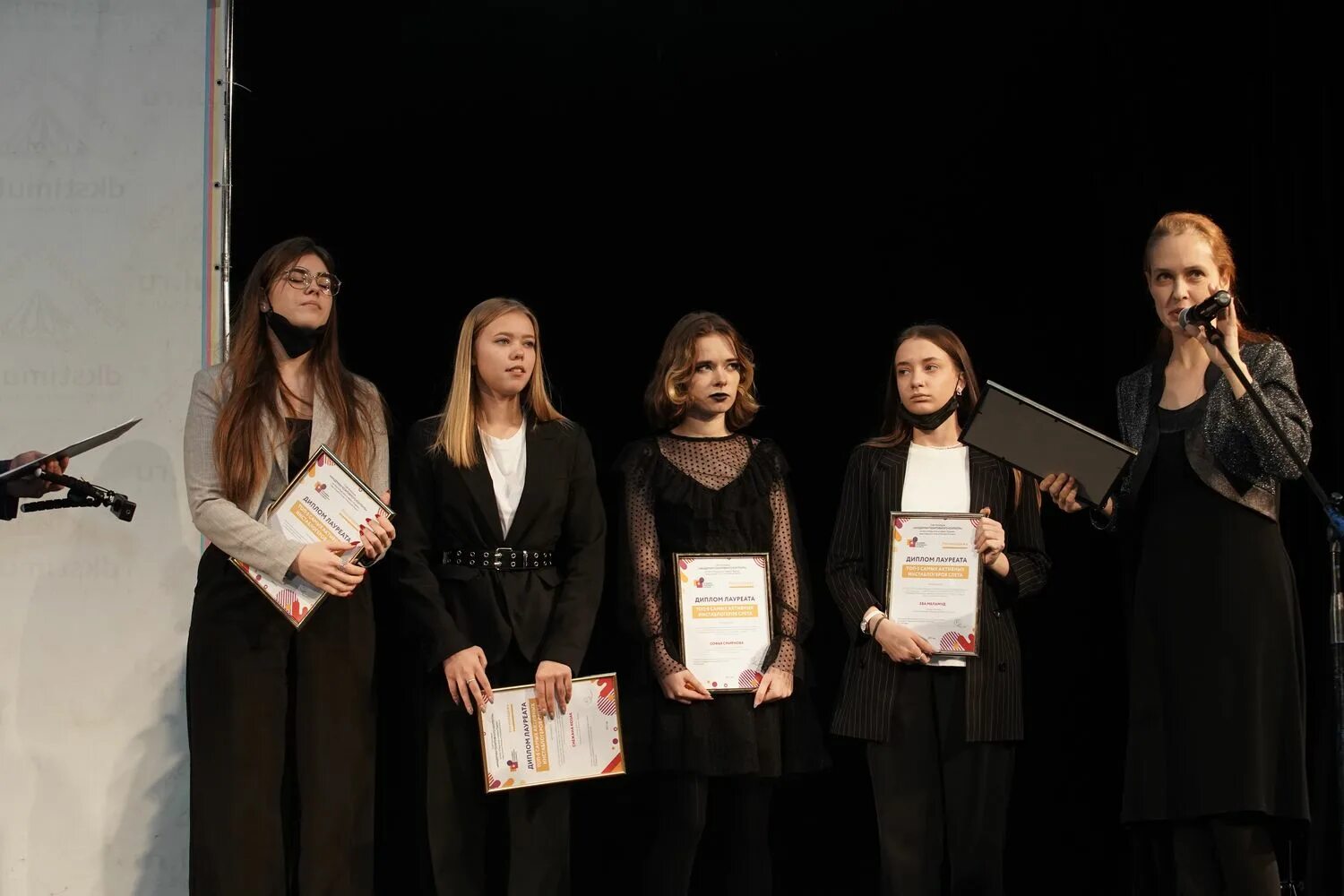 позитивные материалы о соревнованиях. позитив конкурсы. позитивный контент для детей. позитив конкурсы. позитивный контент.