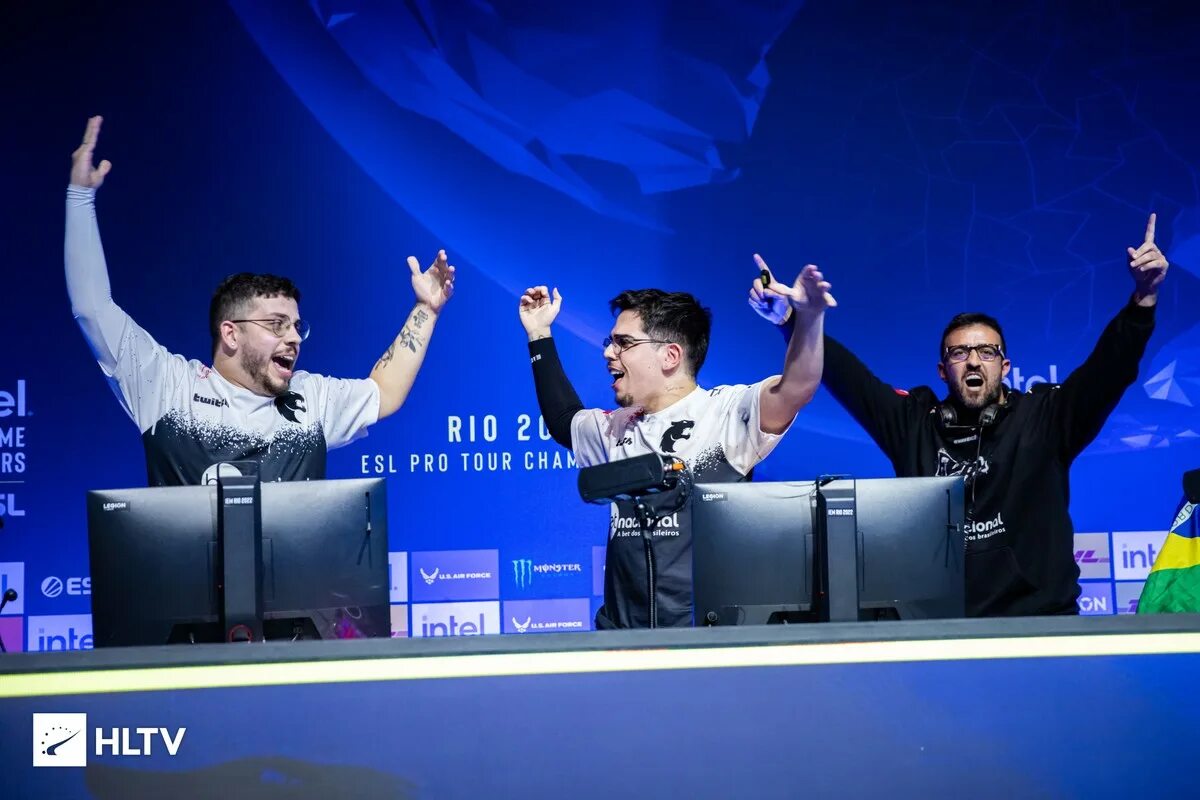 Iem rio 2022. Furia IEM Rio. Ведущая Rio Major 2022. IEM Rio Major 2022 Navi Furia. Арена Рио мажор 2022.