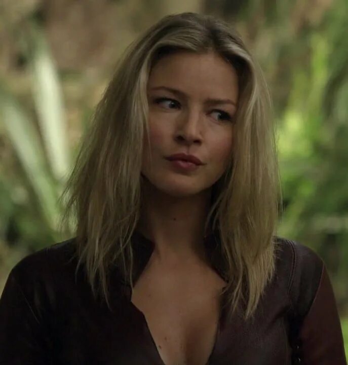 Tabrett bethell