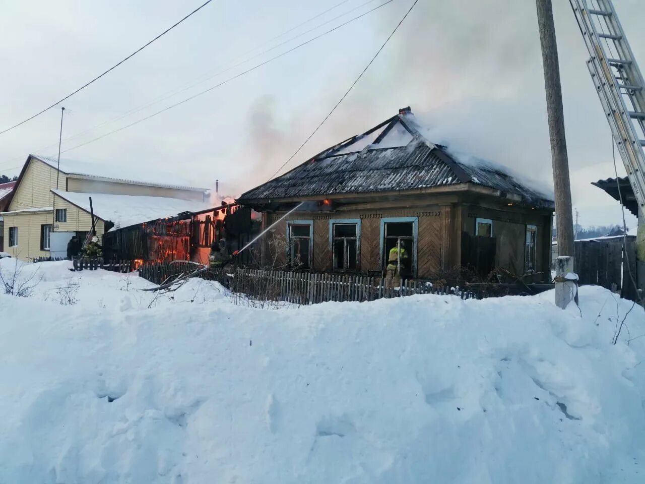 Погода в тавде на сегодня. Тавда Свердловская область. Город Тавда Свердловской области. Тавда Кирова. Нижняя Тавда Свердловская область.