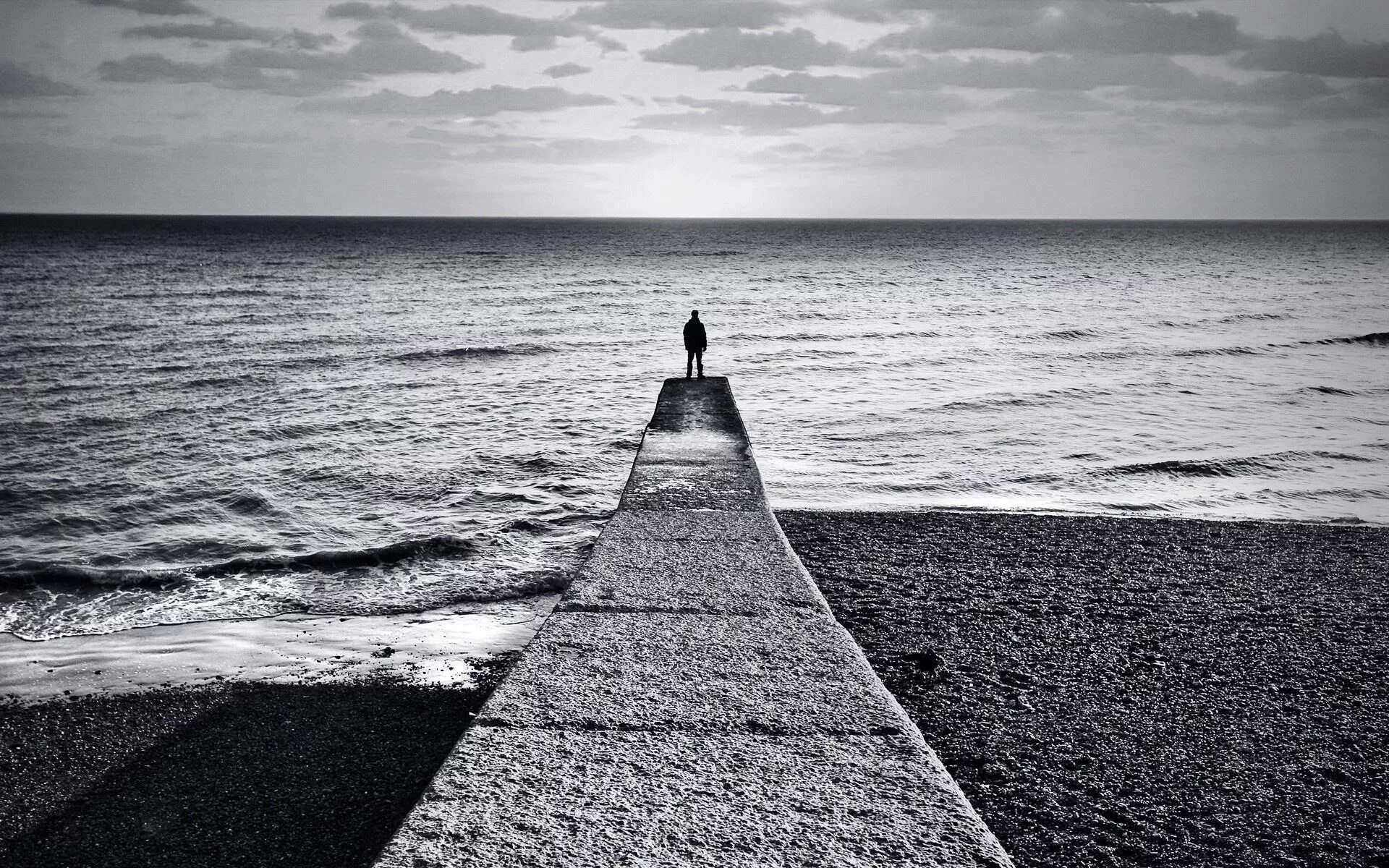 Картинки про. Это одиночество. Грустные картинки. Море одиночество. Море грусть.