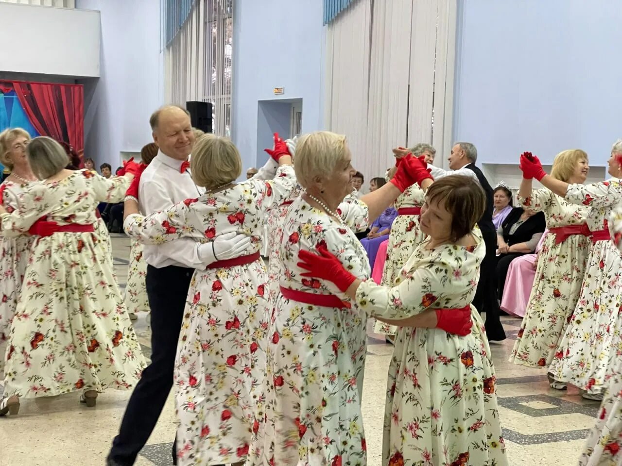 Картинка районный фестиваль. Городской конкурс. Картинка городской конкурс семья в танцах. Открытый городской конкурс