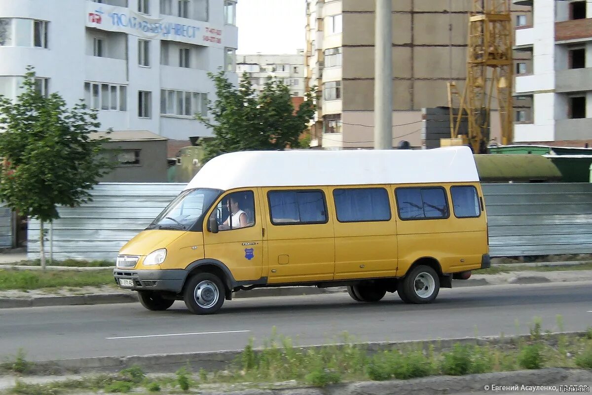 Маршрутки в старом городе. Газель 3274. Gaz 3274 Газель. Газель пассажирская 3274. ГАЗ-3274 рута.