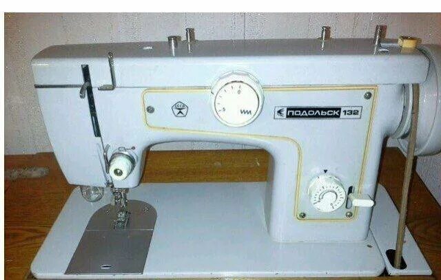 Подольская 132 машинка швейная. Подольск 132. Швейная машинка «подольск 132» инструкци. Подольская 132 машинка швейная. Швейная машинка подольск 132, 134, 142,143,144.