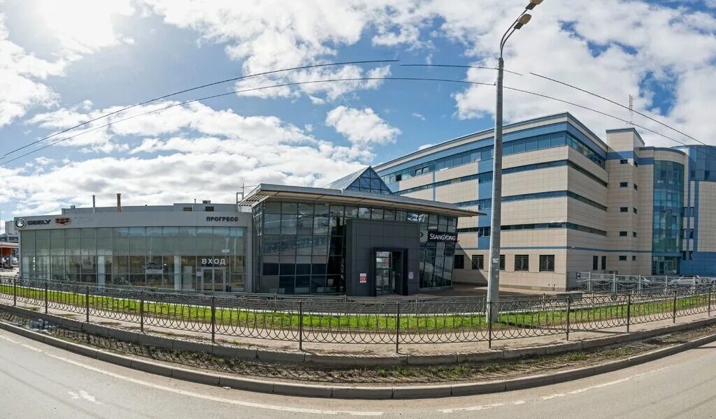 Оренбургский тракт 5/4 казань. Оренбургский тракт 5/4 казань. Оренбургский тракт 5/4 казань. Центральное гаи казань оренбургский тракт. Оренбургский тракт 5 4.
