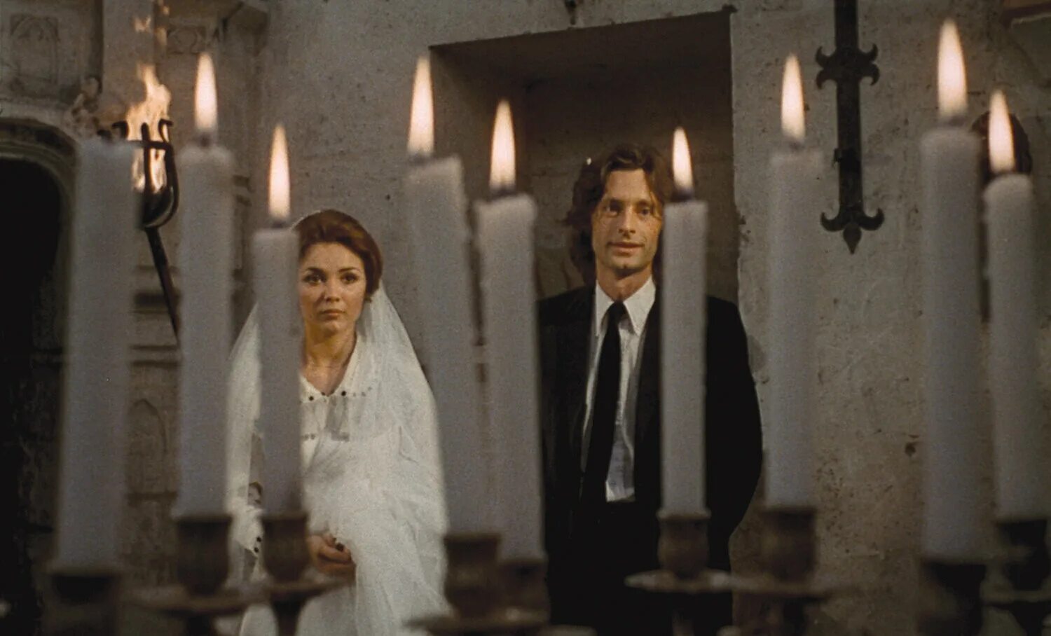 Дрожь вампиров (1971) изольда. Дрожь вампиров (1971) изольда. Дрожь вампиров. Смотреть фильм ужасов дрожь вампиров бесплатно. Дрожь вампиров / le frisson des vampires.