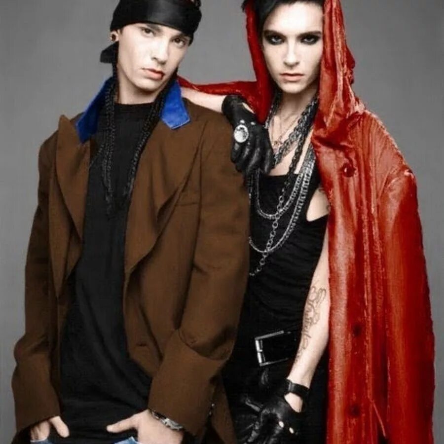 Tom and bill. Билл и том Каулитц. Tokio Hotel Билл Каулитц. Токио хотел том и Билл Каулитц. Токио хотел братья Каулитц.