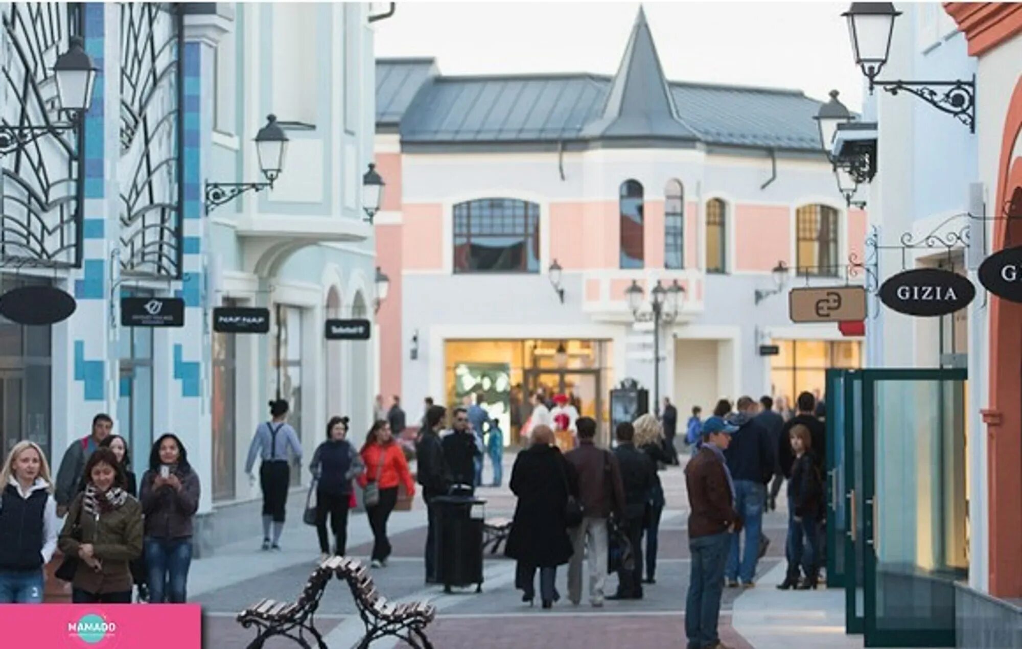 Аутлет бел. Outlet village белая дача, котельники. аутлет белая дача амарант. белая дача аутлет метро. аутлет белая дача фуд корт.