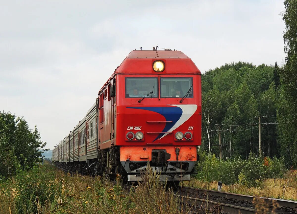 Тэп70бс-354. Тэп70бс с грузовым поездом. Тепловоз тэп70 Воркута. Поезд 354 Адлер Пермь.