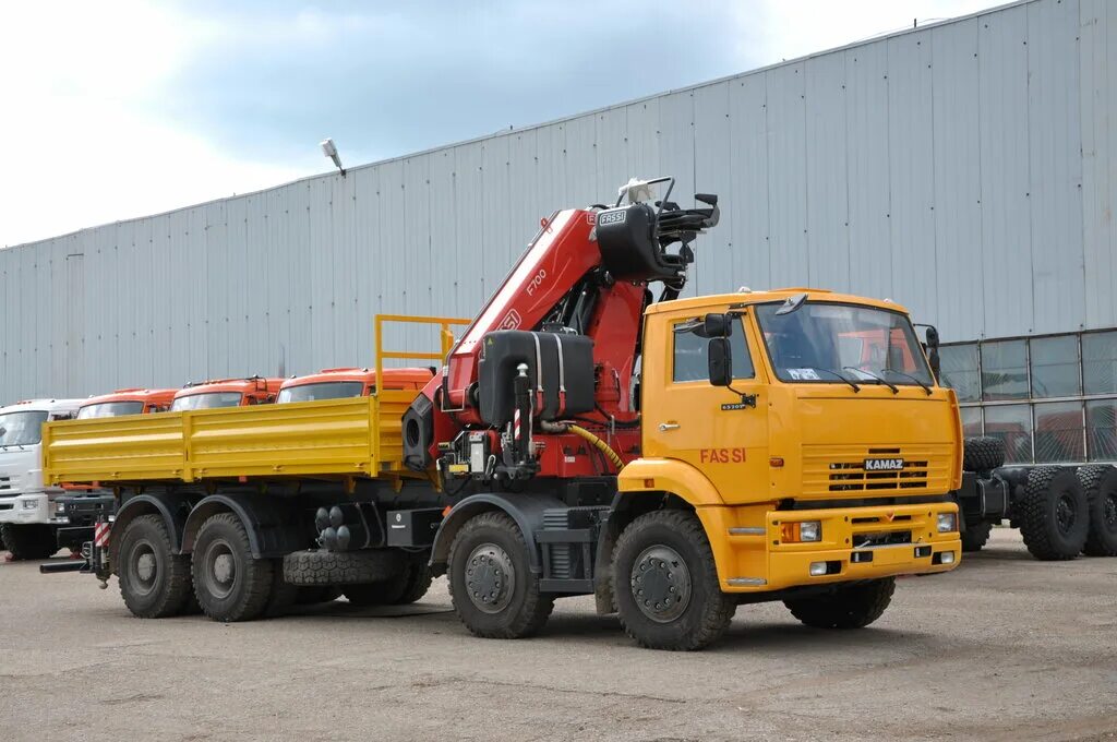 Нефтемаш азнакаево. Азнакаевский завод нефтемаш. Альметьевский завод нефтемаш. Нефтемаш азнакаево тимриев. Хозяин завода нефтемаш.